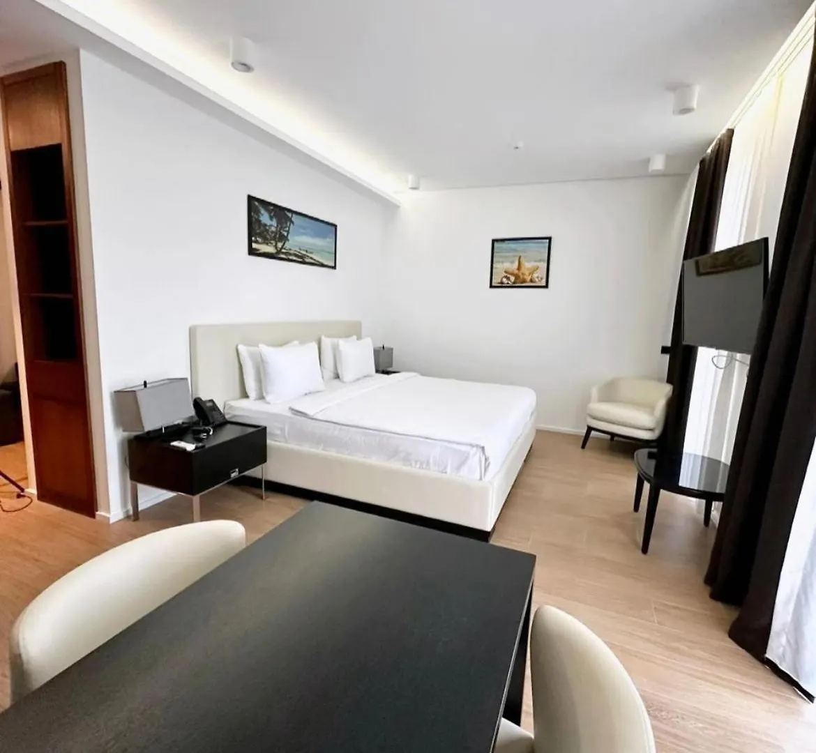 Sea Breeze Resort Baku Apartment